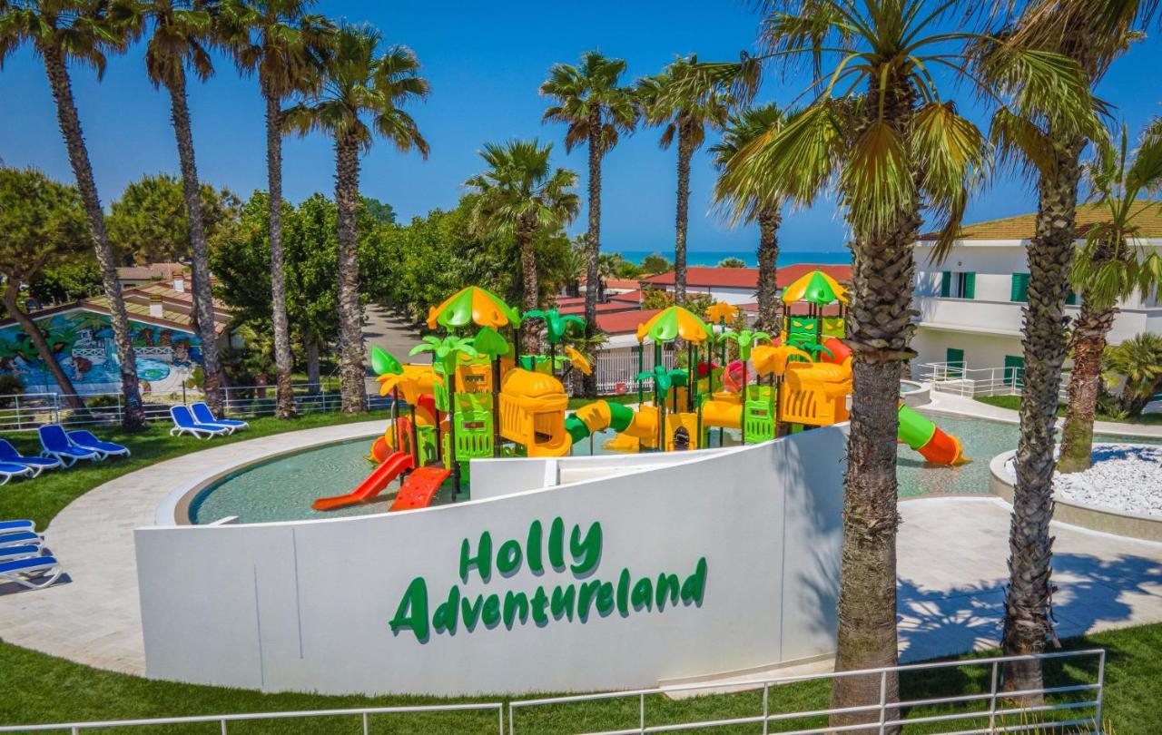 Holiday Family Village Porto SantʼElpidio Eksteriør billede