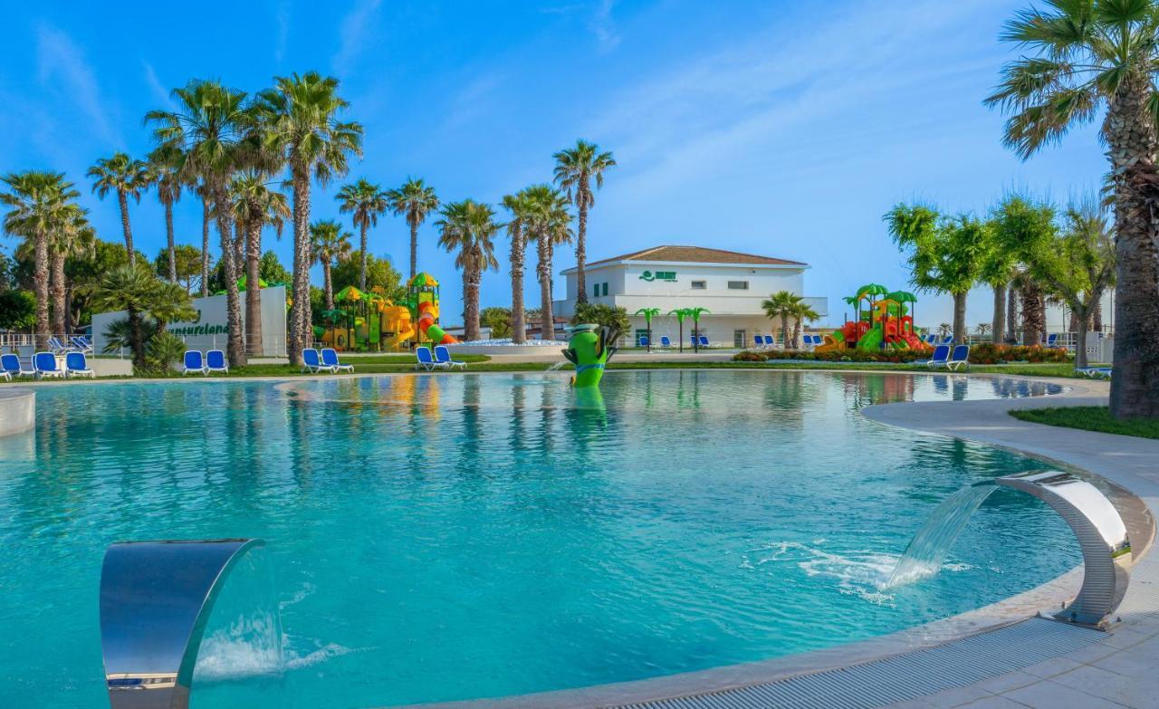 Holiday Family Village Porto SantʼElpidio Eksteriør billede